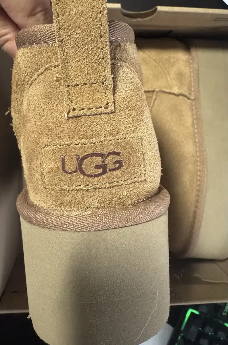 UGG 양털부츠