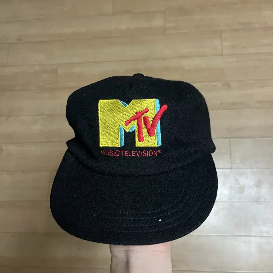 90s mtv 스냅백