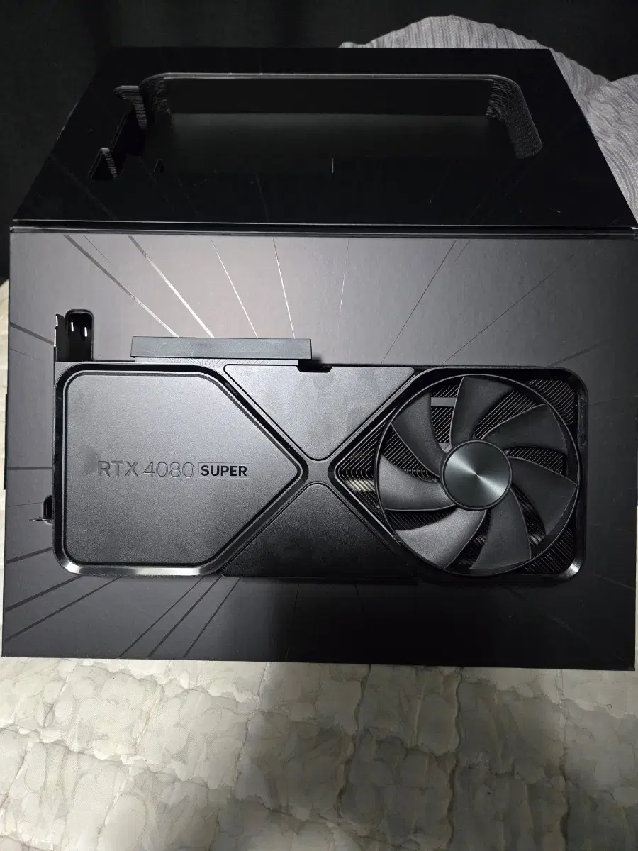 RTX 4080 SUPER FE