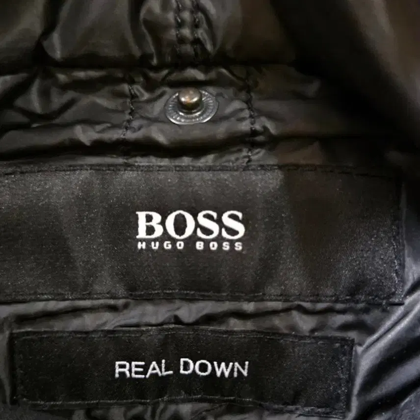 100)휴고보스 HUGO BOSS 리버시블  다운패딩 명품패딩 베스트조끼