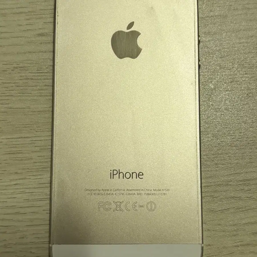 iPhone5s 16GB Gold  50094