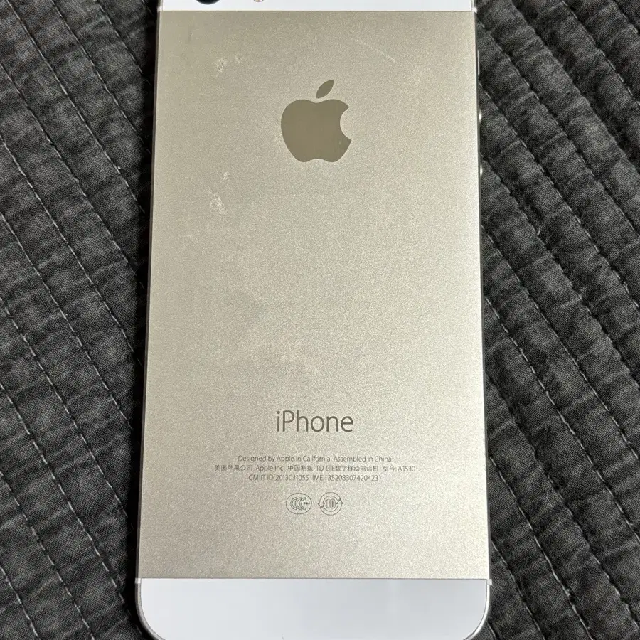 iPhone5 16GB Gold  50113