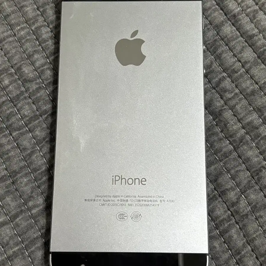 iPhone5s 16GB Spacegray  50109