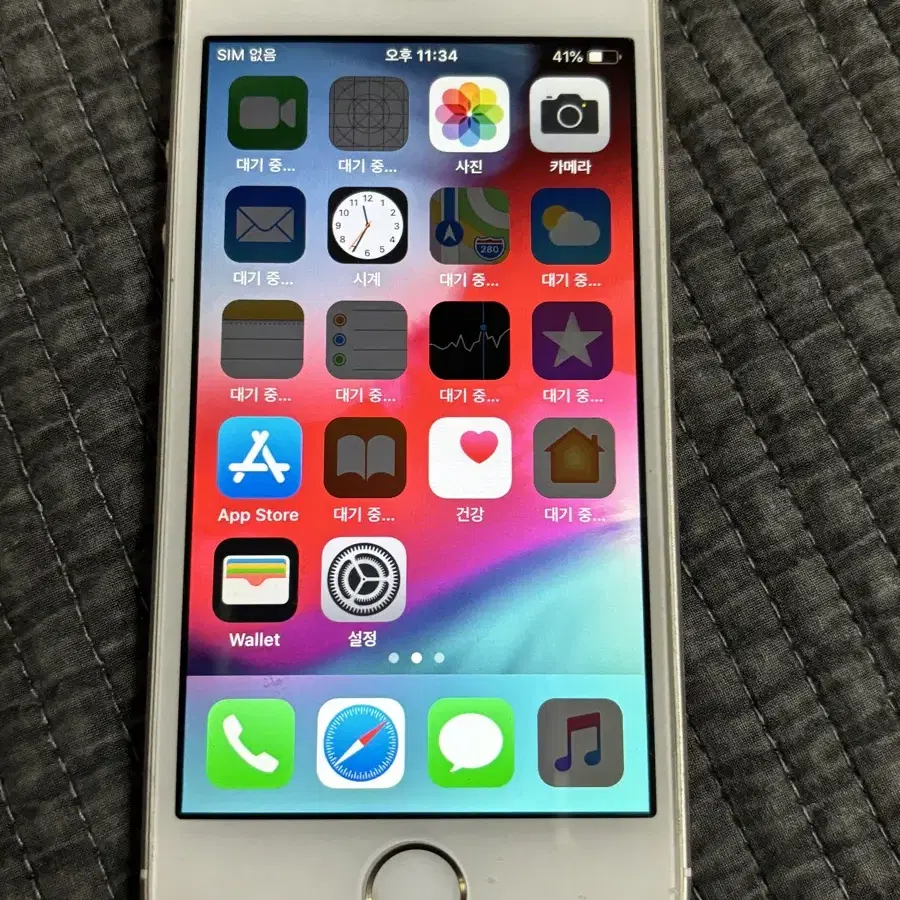 iPhone5s 16GB Gold  50105