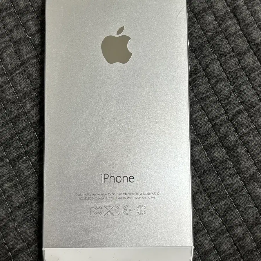 iPhone5s 16GB Silver  50089