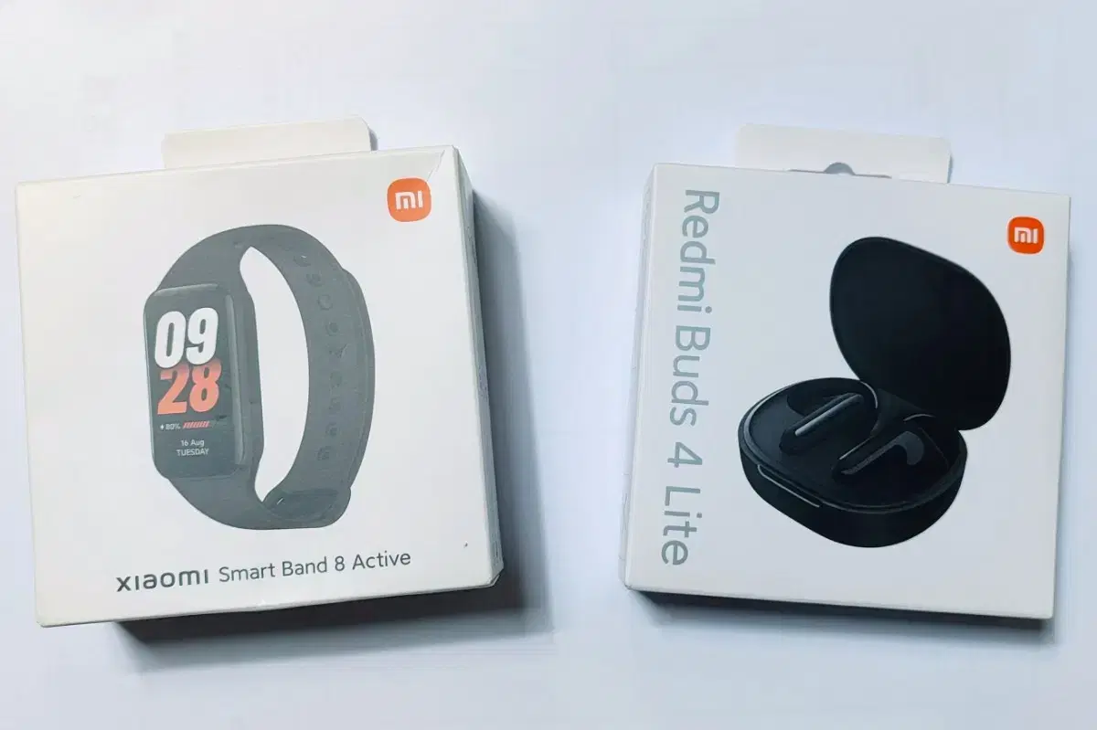 Xiaomi Smartband 8 Active and Redmi Buzz 4 Lite