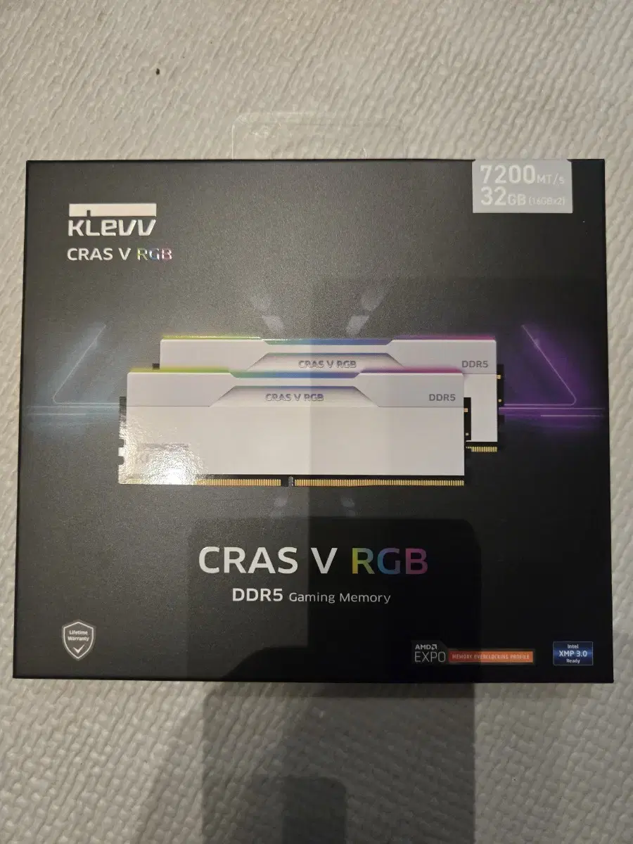 에센코어 KLeVv CRAS V RGB ddr5 7200mts 32GB