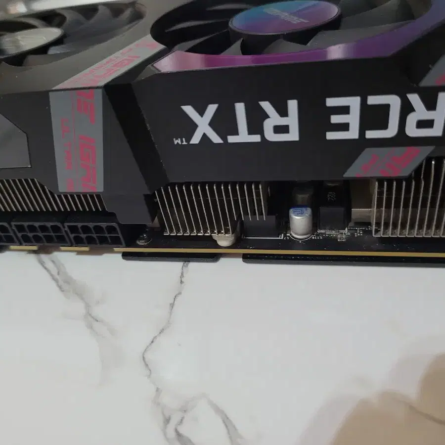 엔비디아 RTX 3080