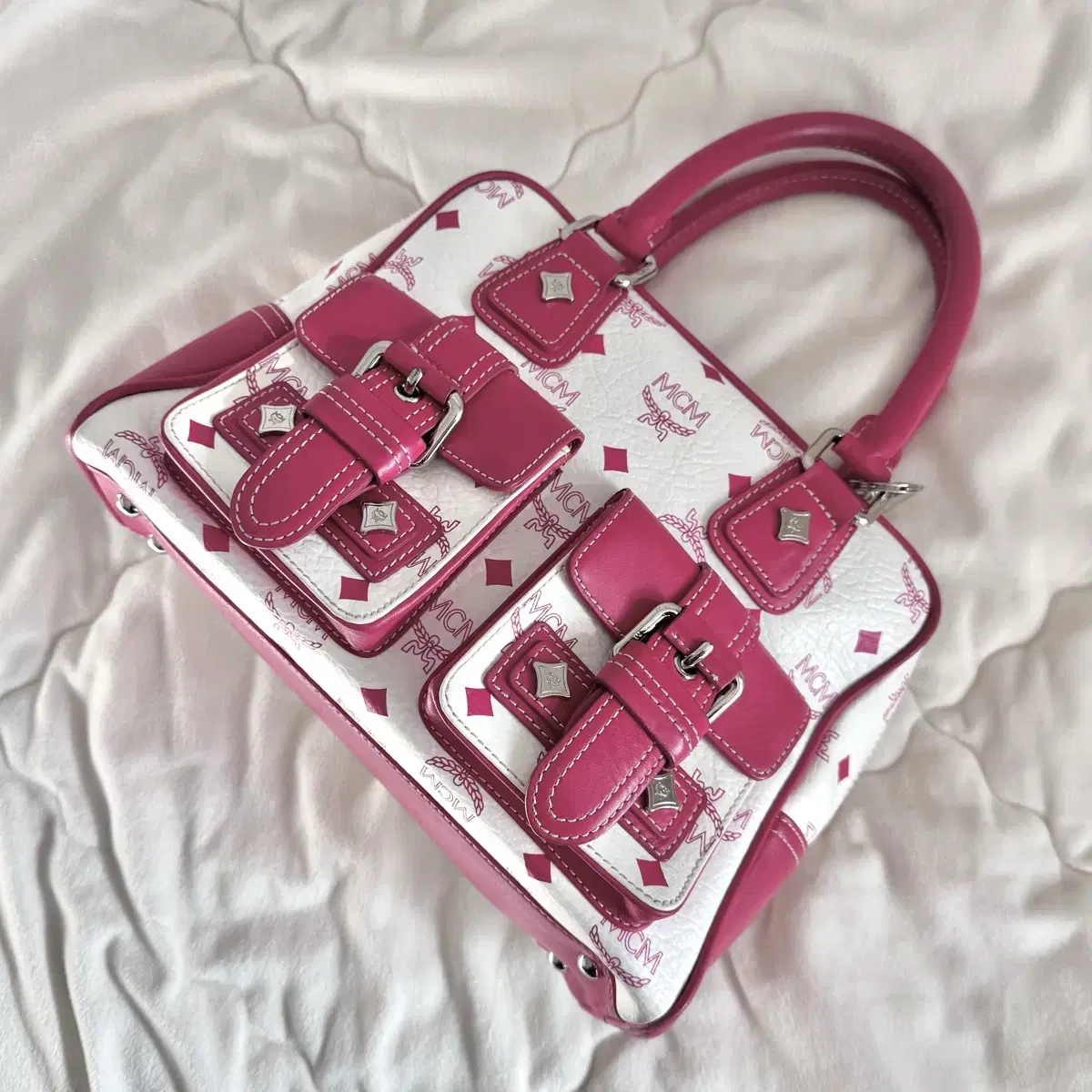 MCM VICETOS White Pink Tote Bag Handbag stcjin리어항베이비베어빈티지