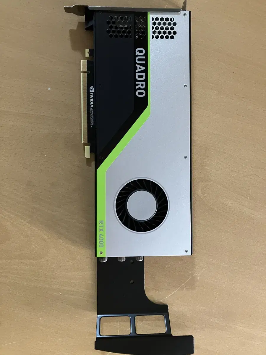 Nvidia RTX4000 Quadro 그래픽카드 중고 입니다