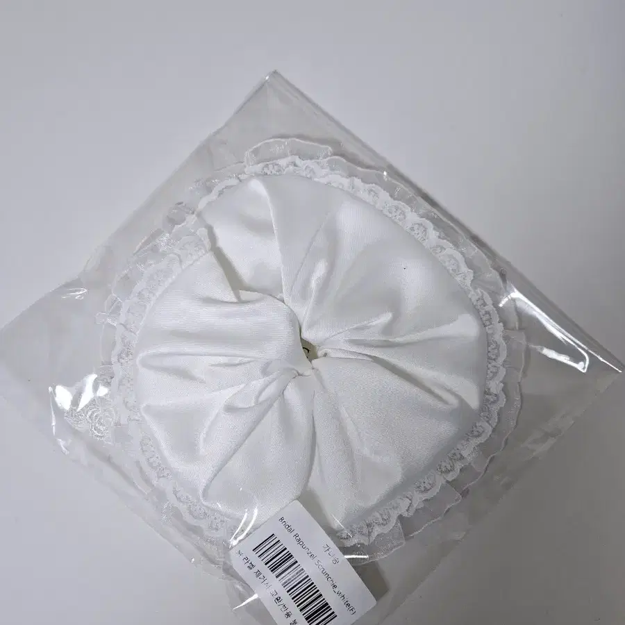 가니송 Bridal Rapunzel Scrunchie_white