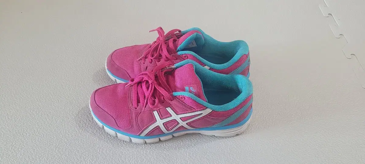 ASICS G1 Pink 250