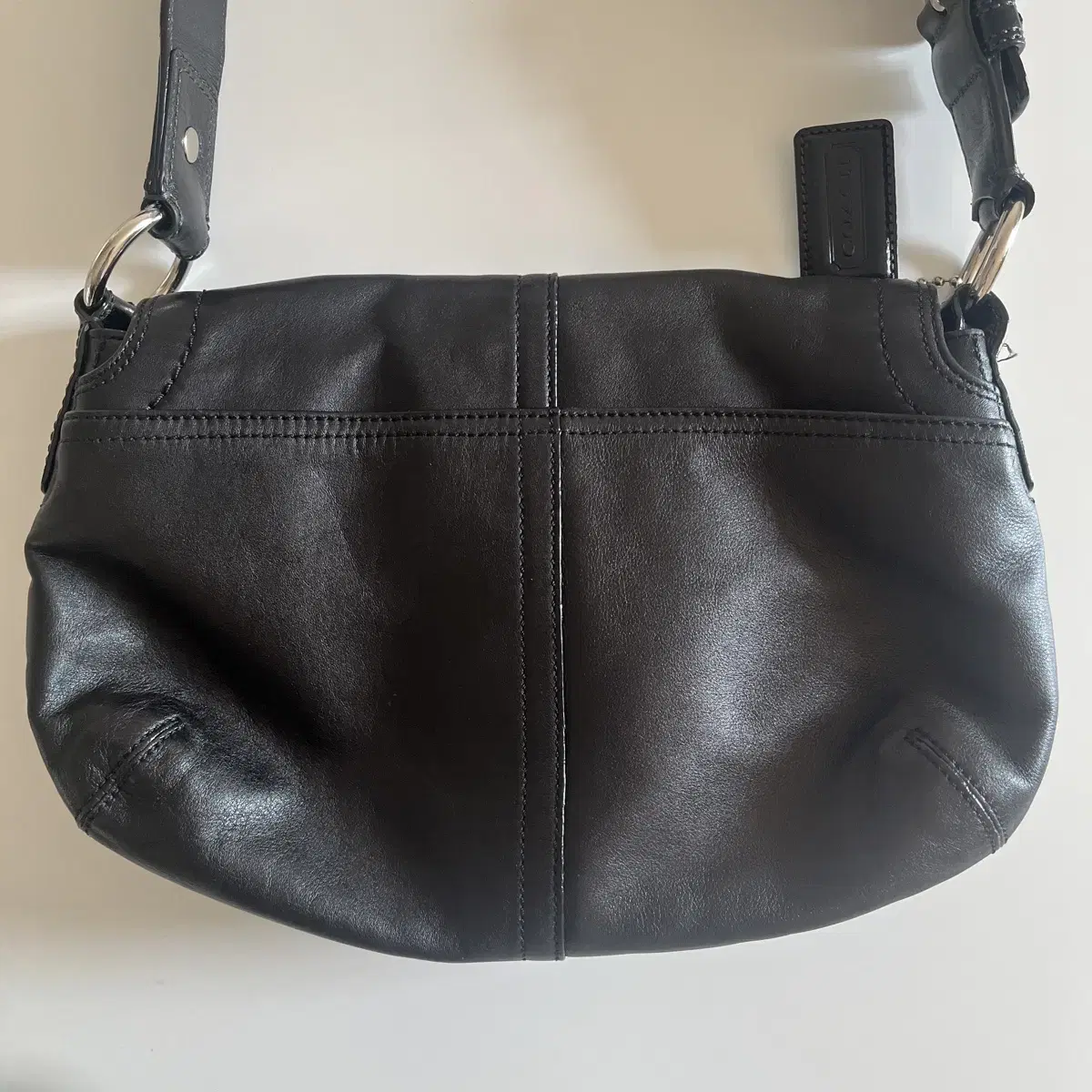 올드코치 00's Leather Baguette Shoulder Bag