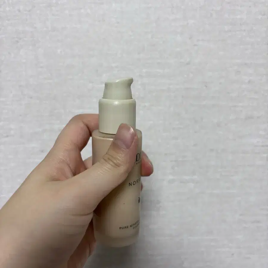 [이든미네랄] 일루미네이팅 리퀴드 파운데이션 노르스켄 26ml