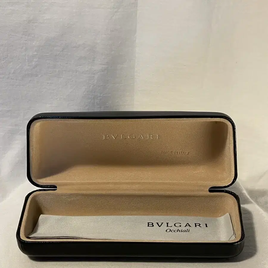 BVLGARI 불가리 디바스드림 아세테이트 뿔테안경 블랙