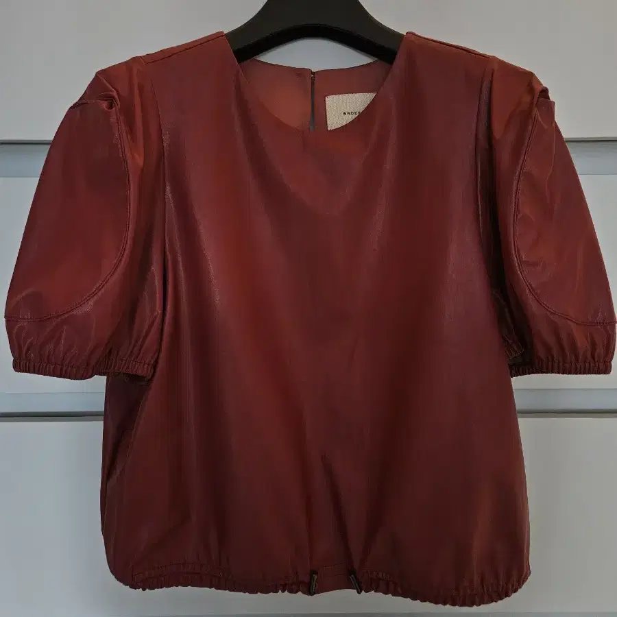 분더캄머 eco leather blouse_Red