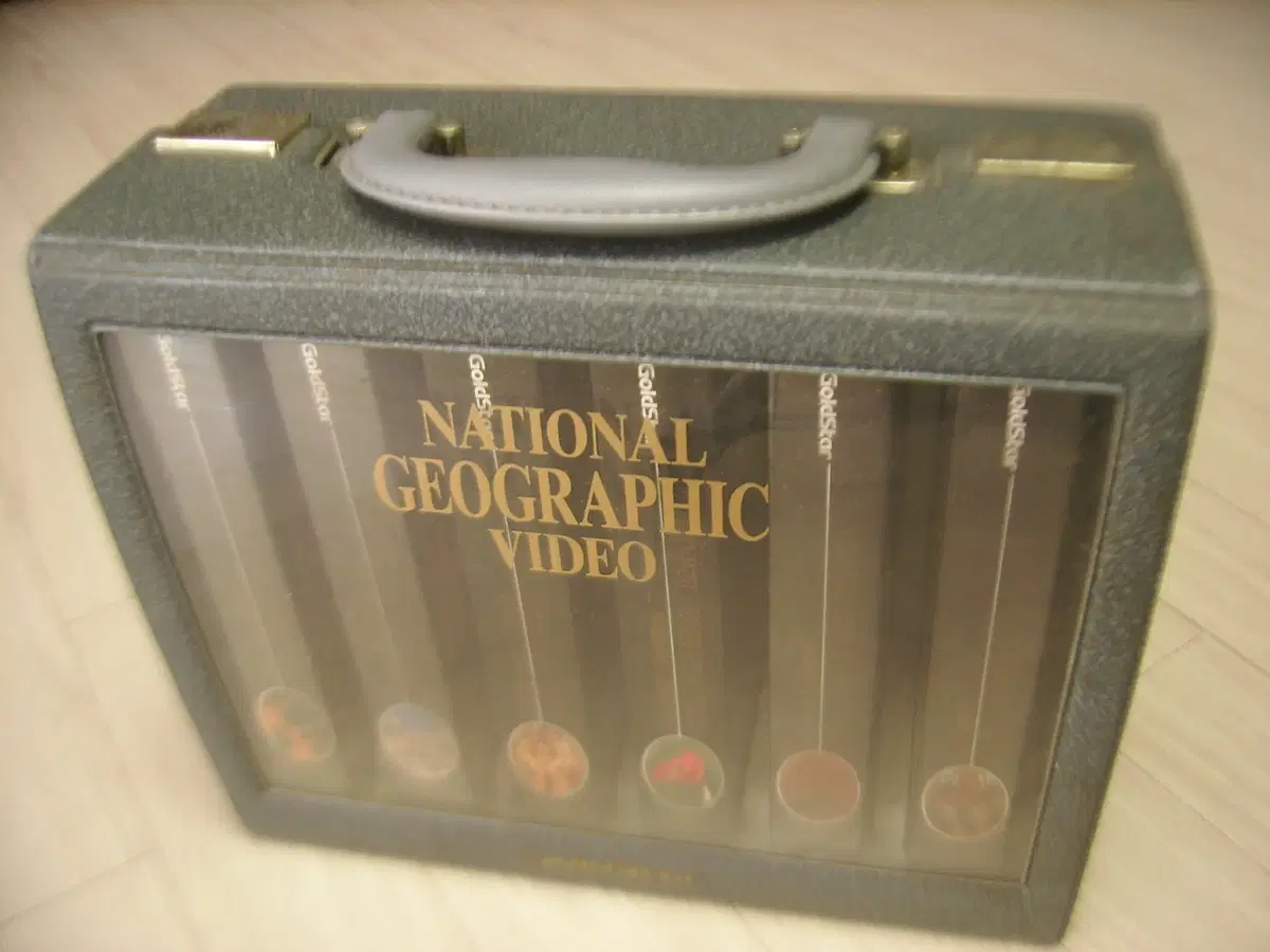 VHS 테이프 NATONAL GEOGRAPHIC  지오그래픽 골드스타