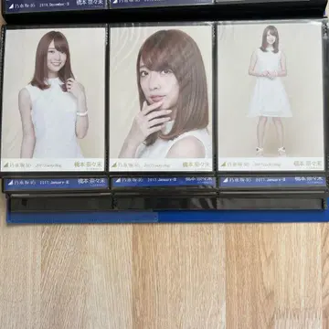 노기자카 하시모토 나나미 2017 럭키백 컴프 브로마이드 브로마이드 사진