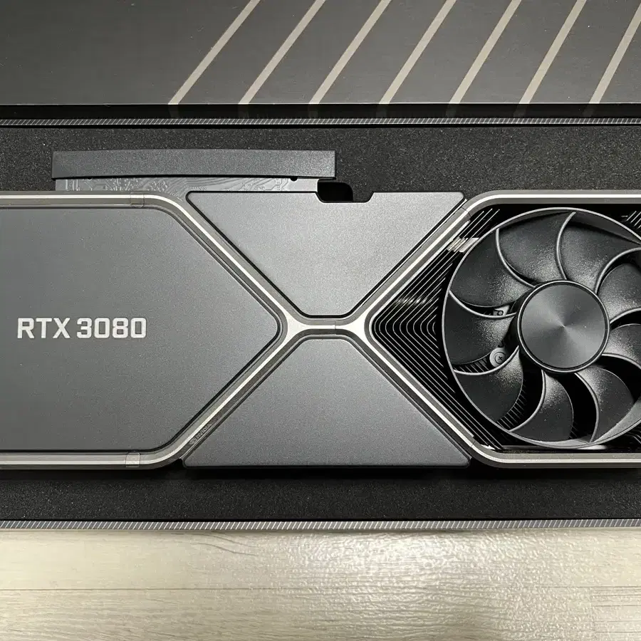 NVIDIA RTX3080FE 판매합니다.