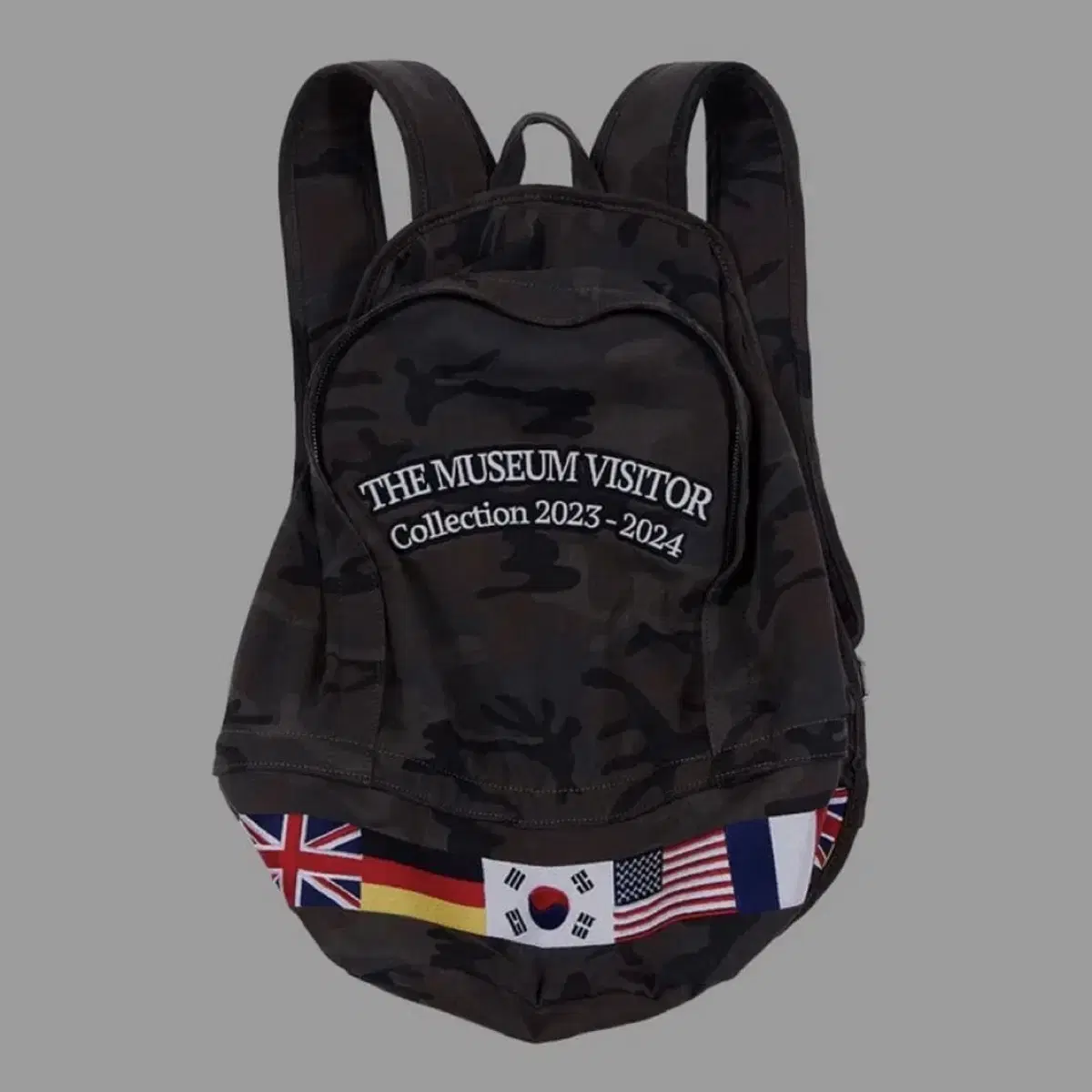 themuseumvisitor flag stitched backpack