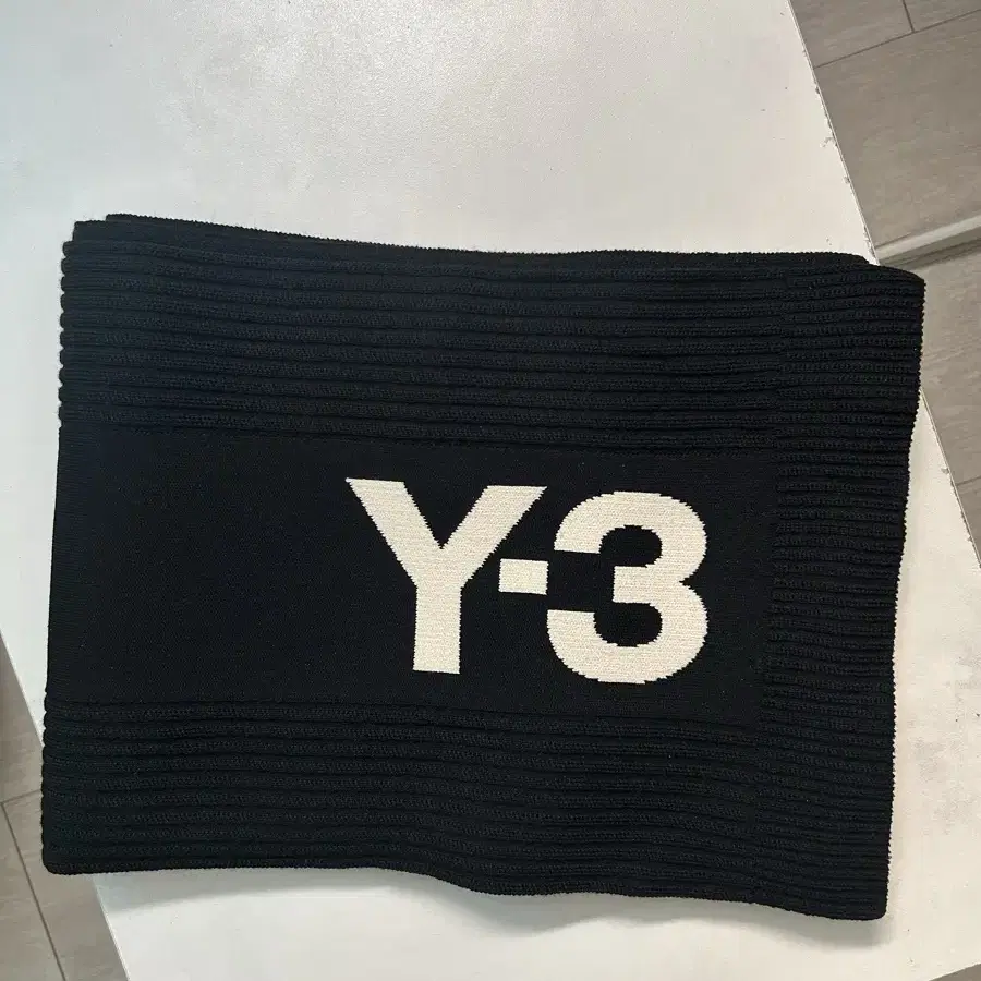 요지야마모토 Y-3 머플러