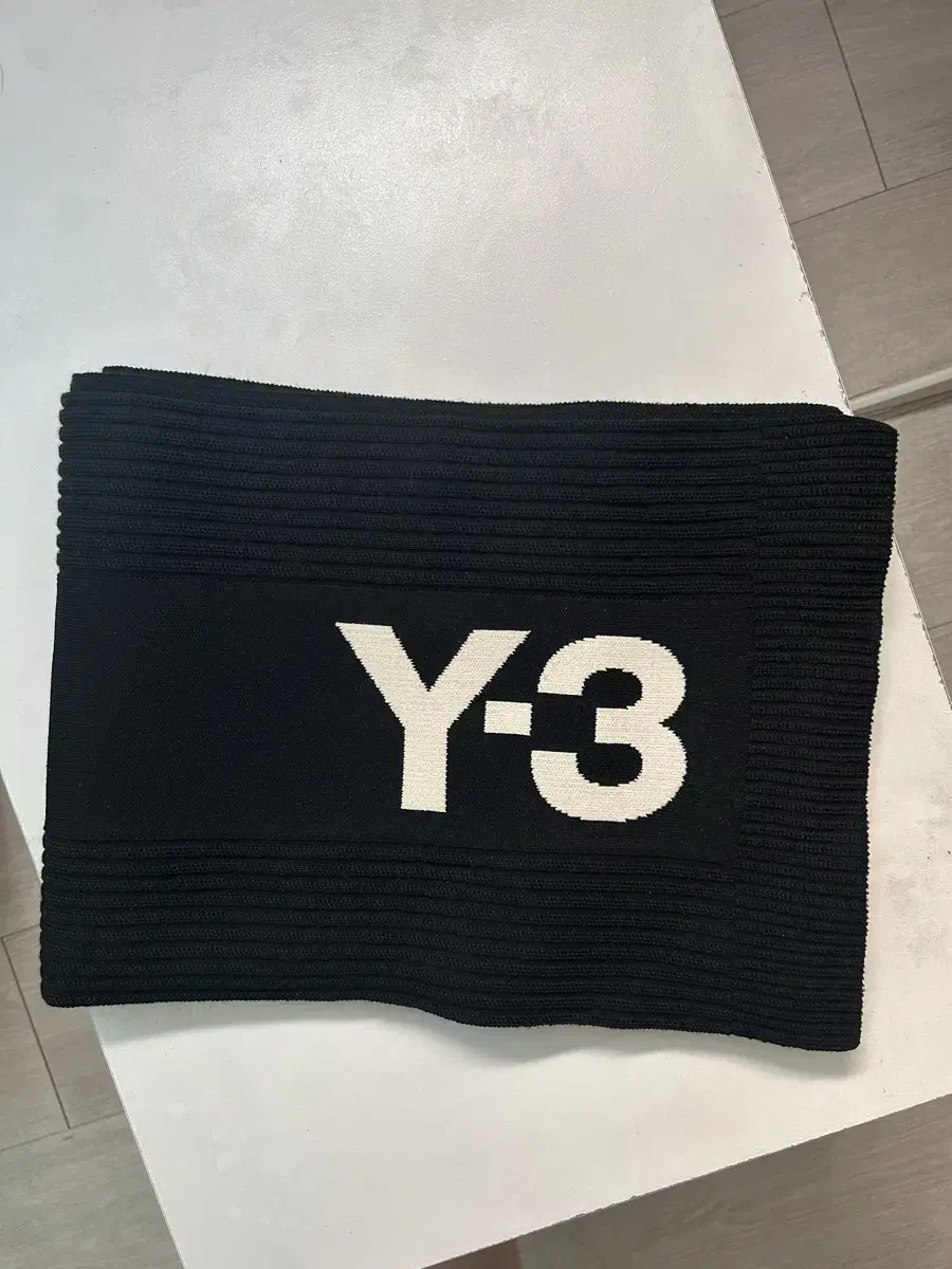 요지야마모토 Y-3 머플러