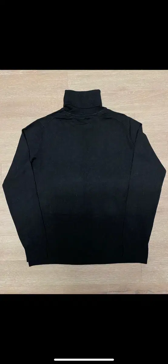 Turtleneck polarity black