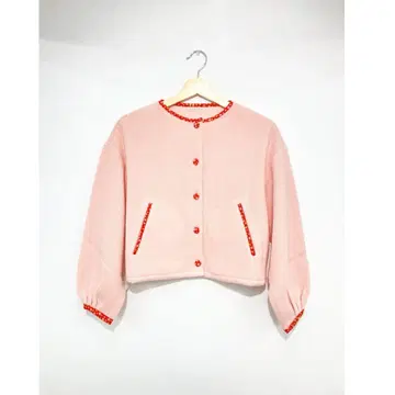 FUTATSUKUKURI 소박한 니트 자켓 꽃무늬