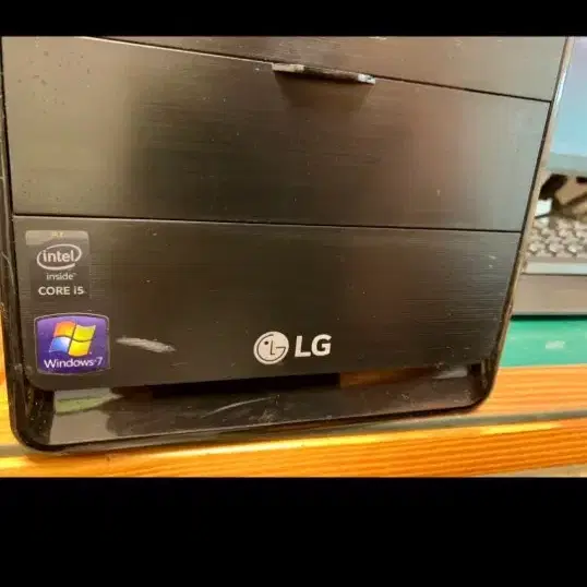 LG 컴퓨터 i5 PC 데스크탑 본체 팝니다.