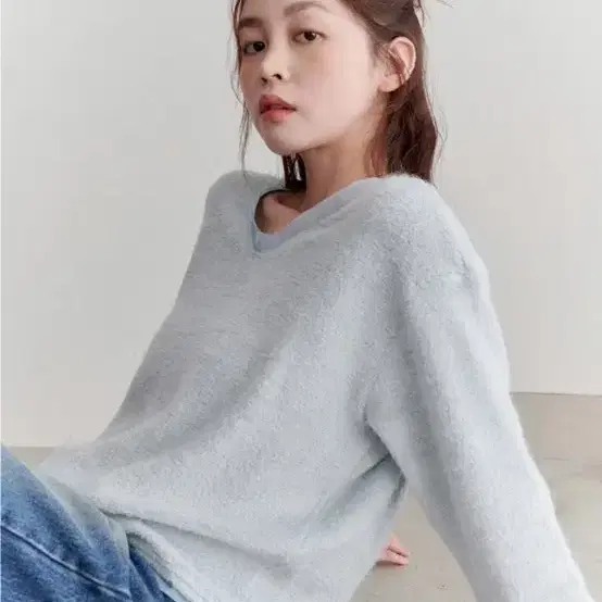 yuje FLUFFY SILK KNIT (새상품)