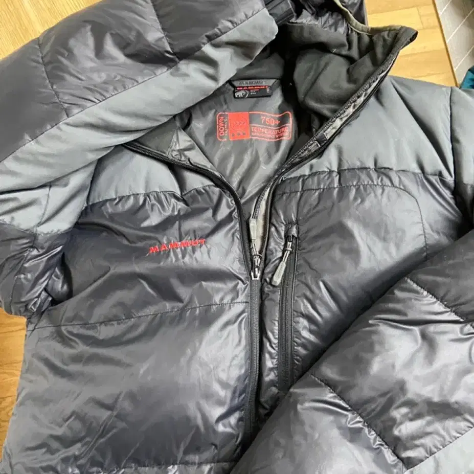 마무트 패딩 mammut M (100-105)