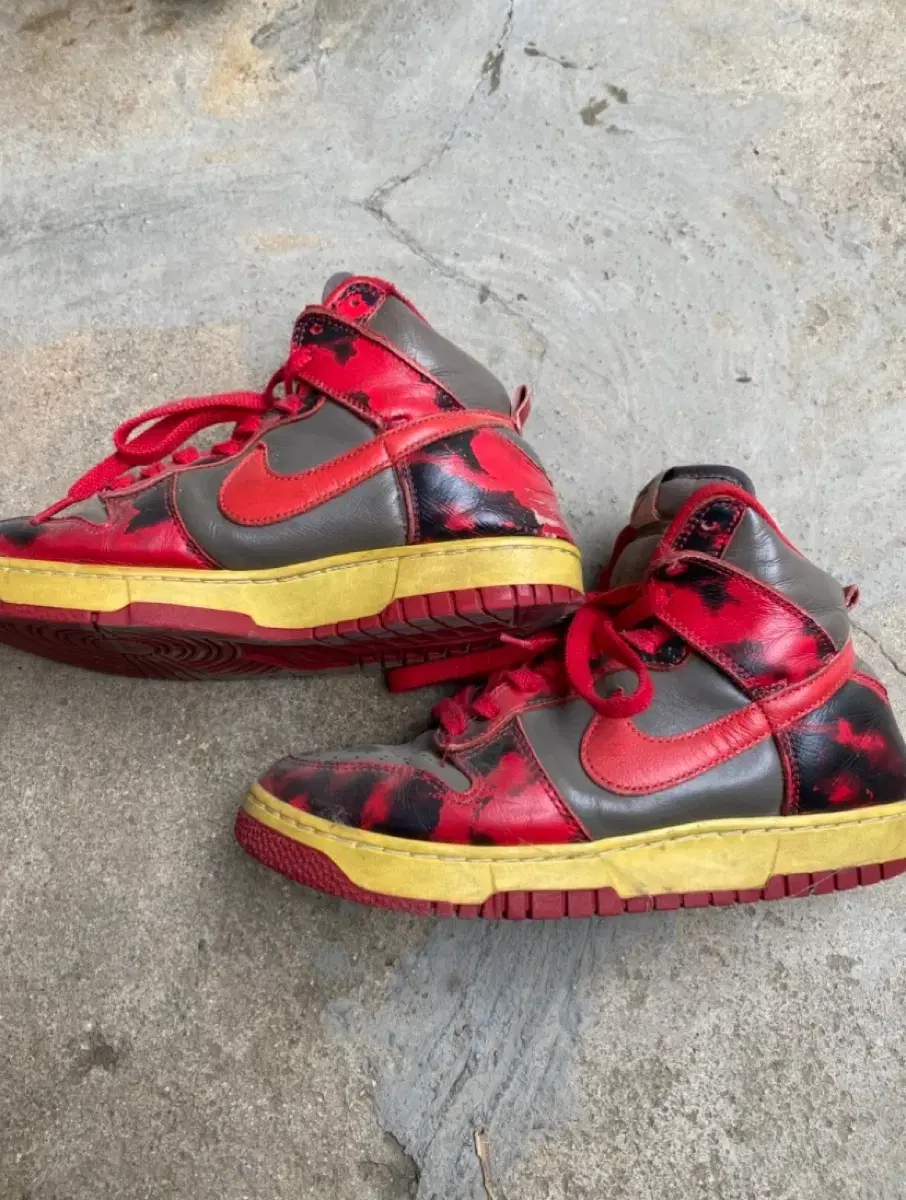 Nike Dunk High 1985 SP Red Acid Wash