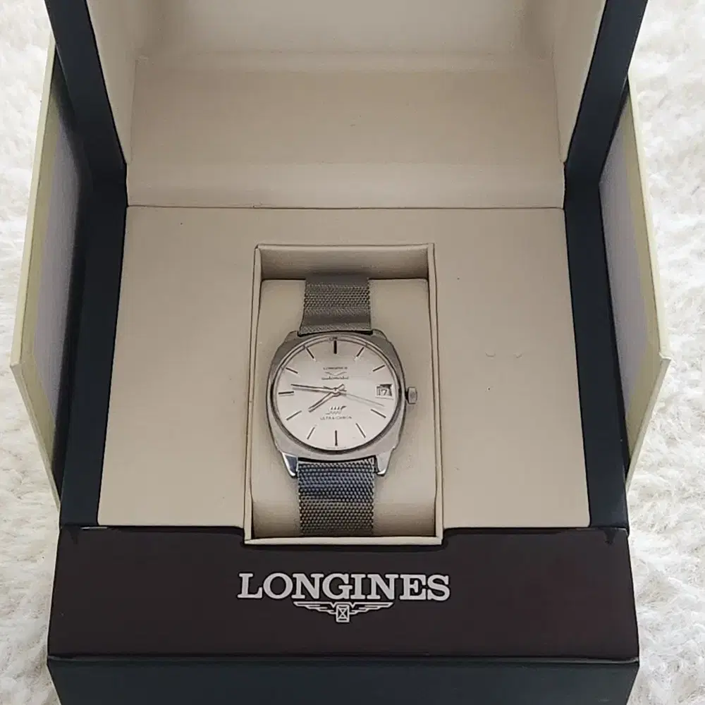 # 212 ) LONGINES  ULTRA - CHRON