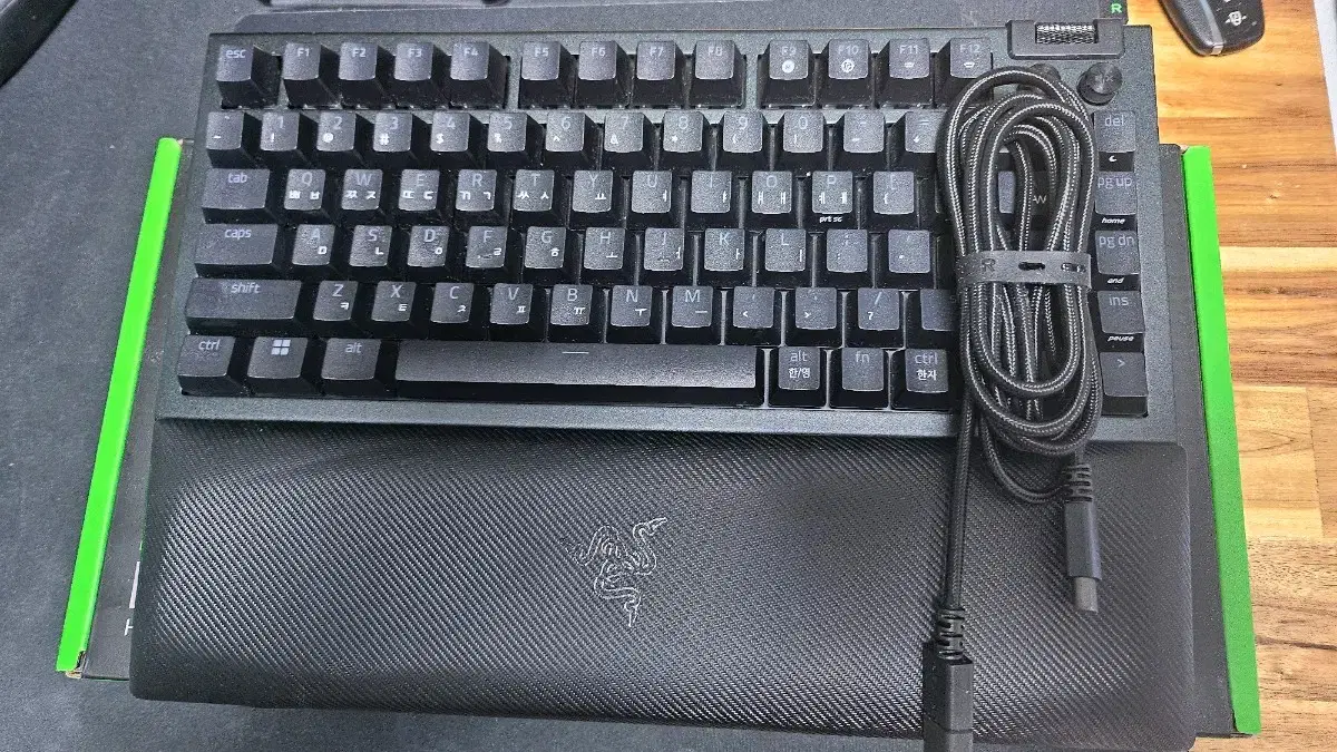 razer blackwidow 레이저 블랙위도우v4 75%