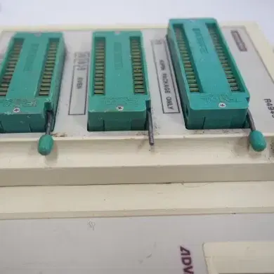 EPROM Programmer 16M-bit Adventest JAPAN