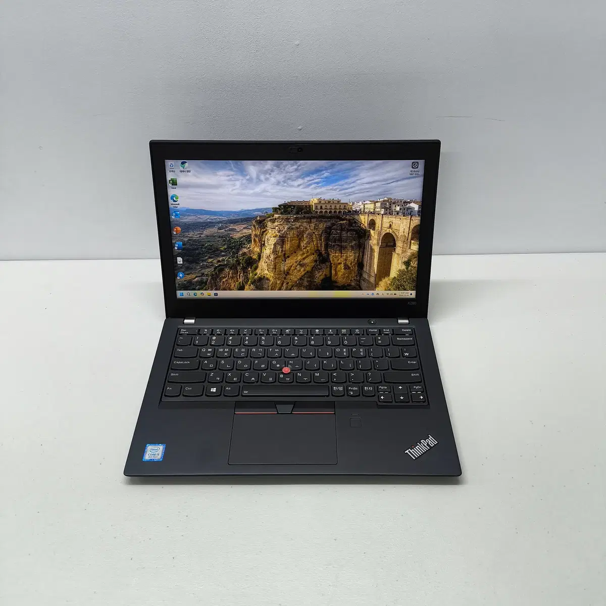 Lenovo ThinkPad X280 중고노트북 휴대 매장용