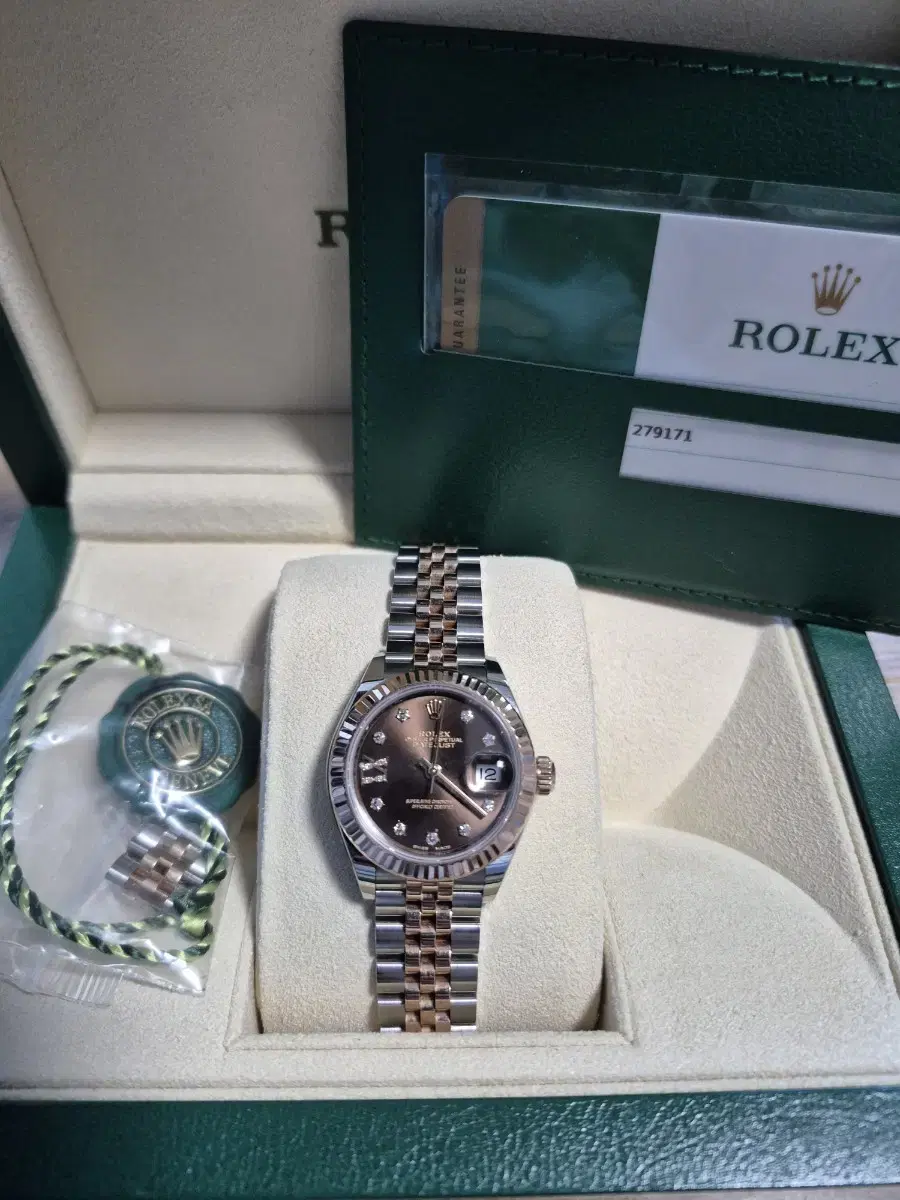 [Quick sale] Rolex Deystjust 28 Chocolate Star Dia Flew Jubilee 279171