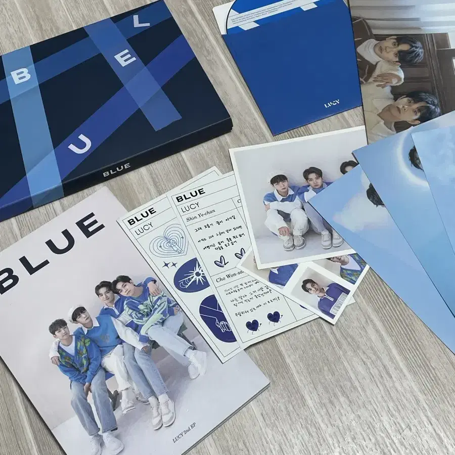 루시 BLUE 앨범 (포카제외 구성품 O)