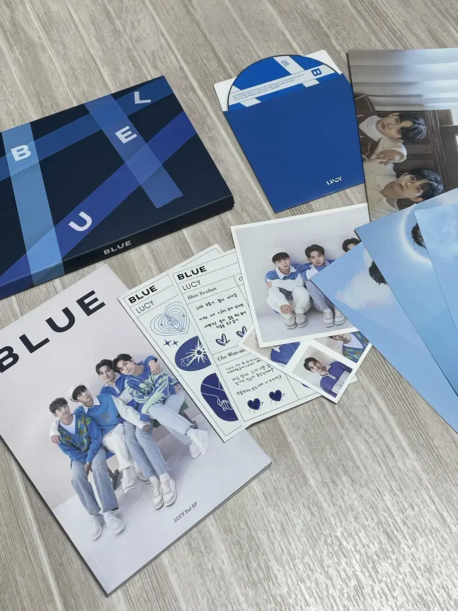 루시 BLUE 앨범 (포카제외 구성품 O)