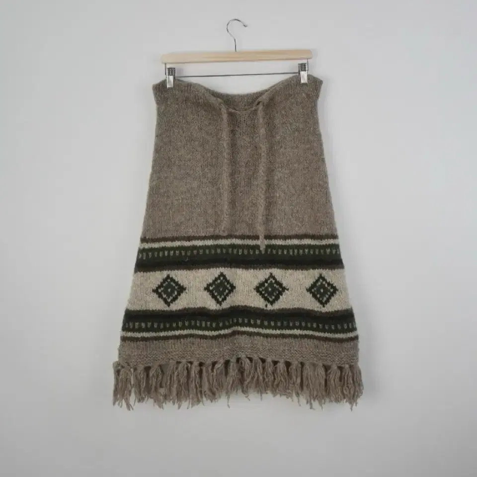 nirvana label knit skirt (Free)