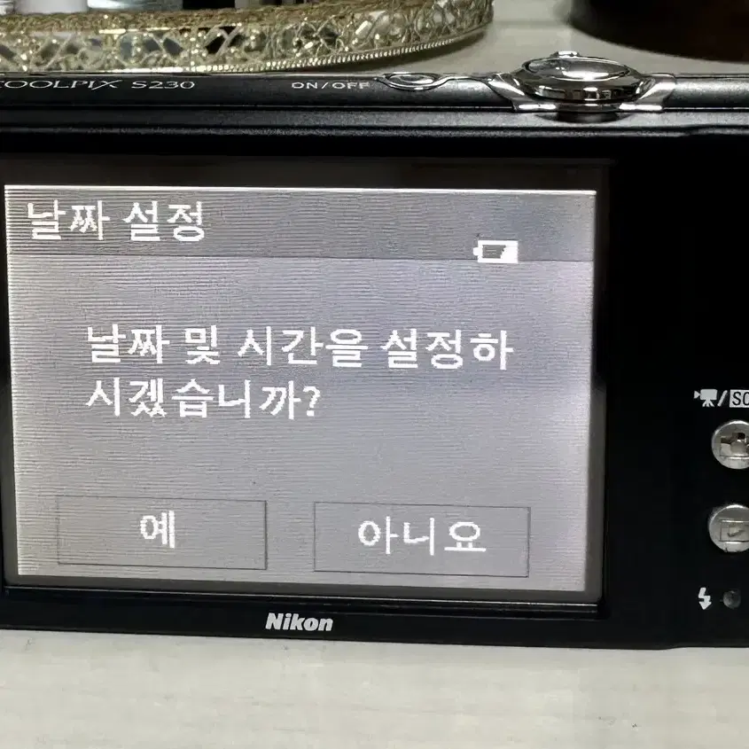 니콘 쿨픽스S230 디카