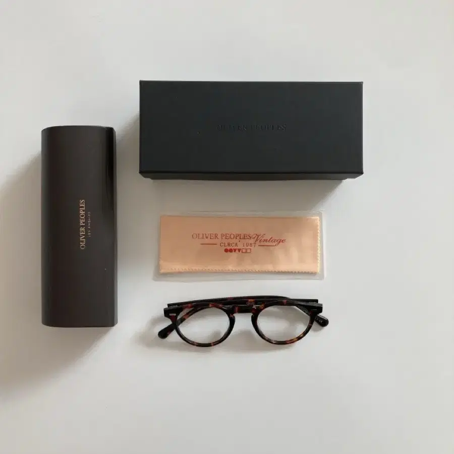 Oliver Peoples OV5186 Gregory Peck