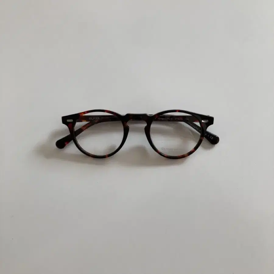 Oliver Peoples OV5186 Gregory Peck