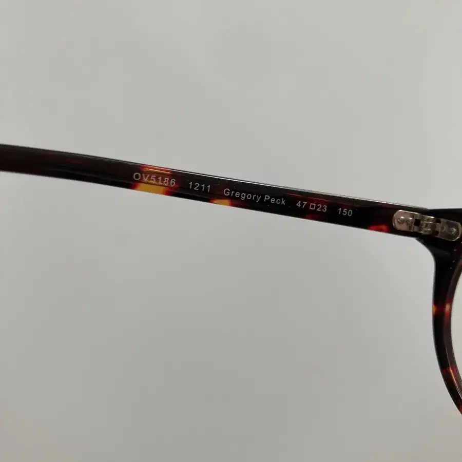 Oliver Peoples OV5186 Gregory Peck