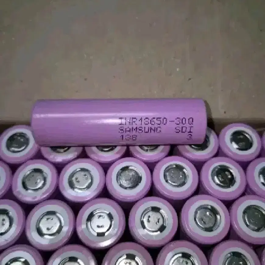 18650 SDI 고방전  30Q 3000mAh  14개