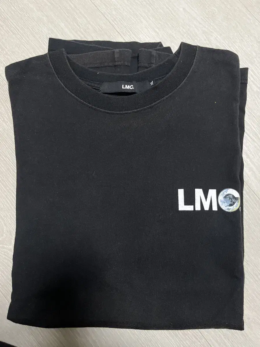 LMC 반팔티셔츠