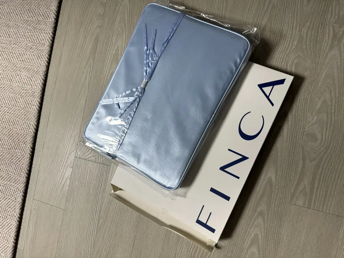 Finca 노트북 파우치