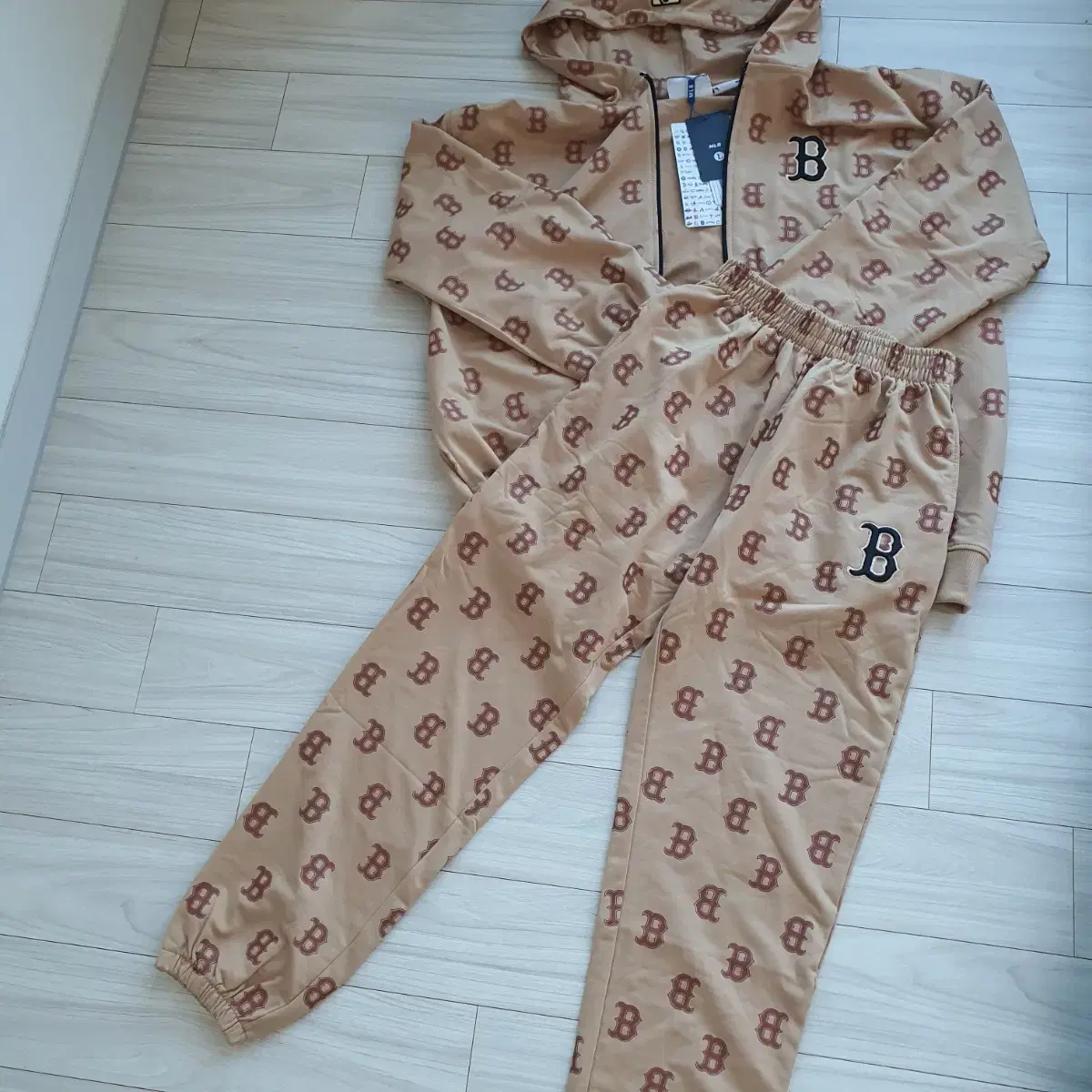 MLB Boston Beige Set 100