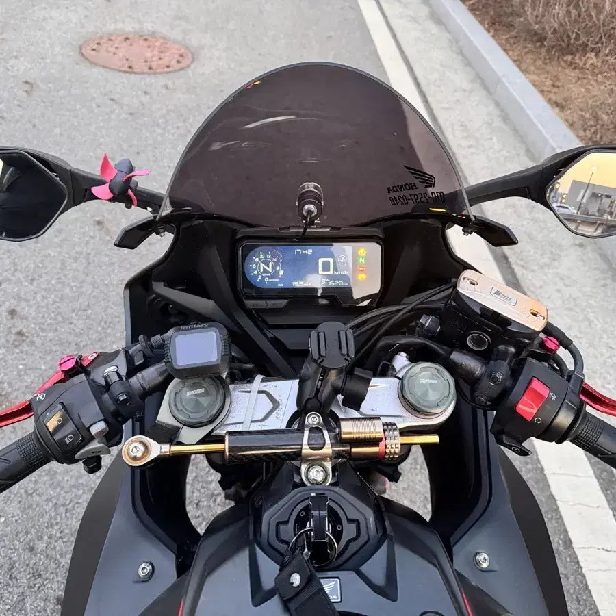 20년식 cbr650r 익실MK2 퀵싶 판매합니다