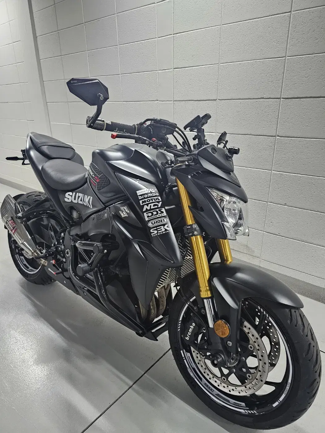 2018년식 관리잘한 GSX-S1000 판매합니다 .